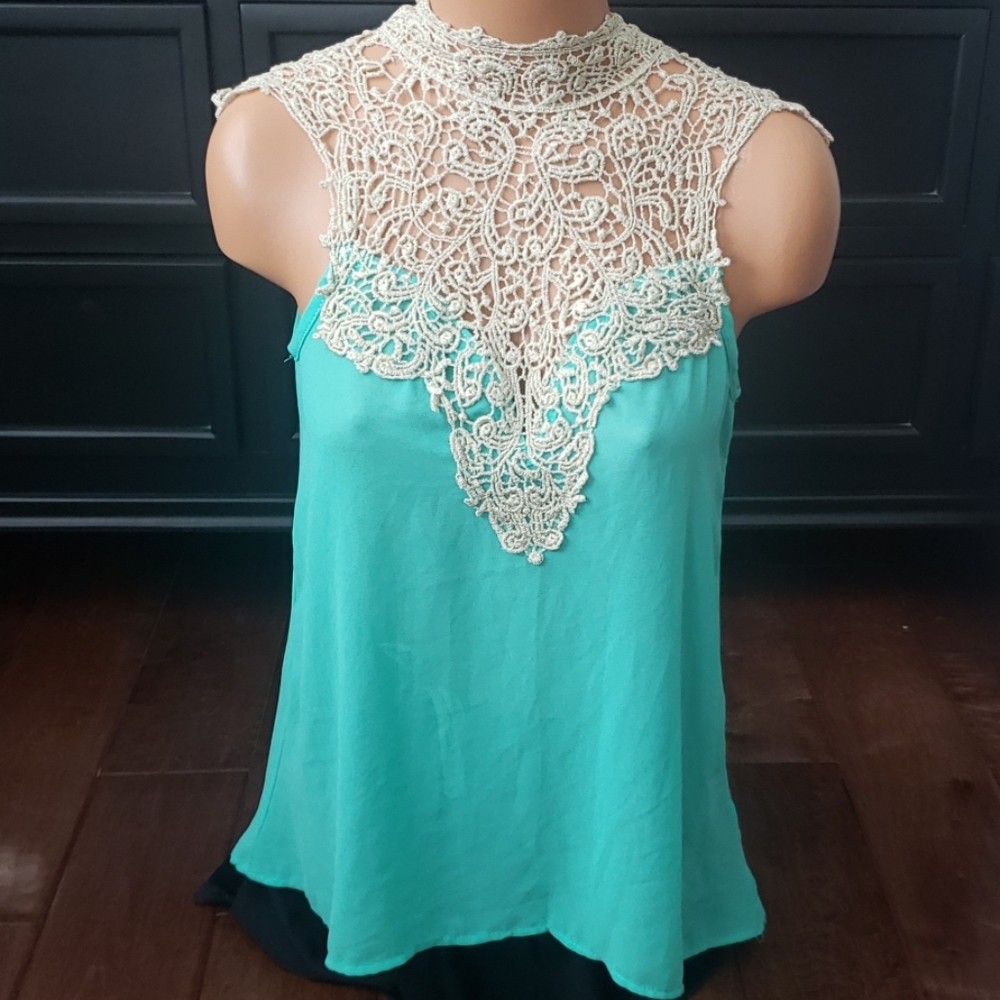 Top with gold lace detail Size S